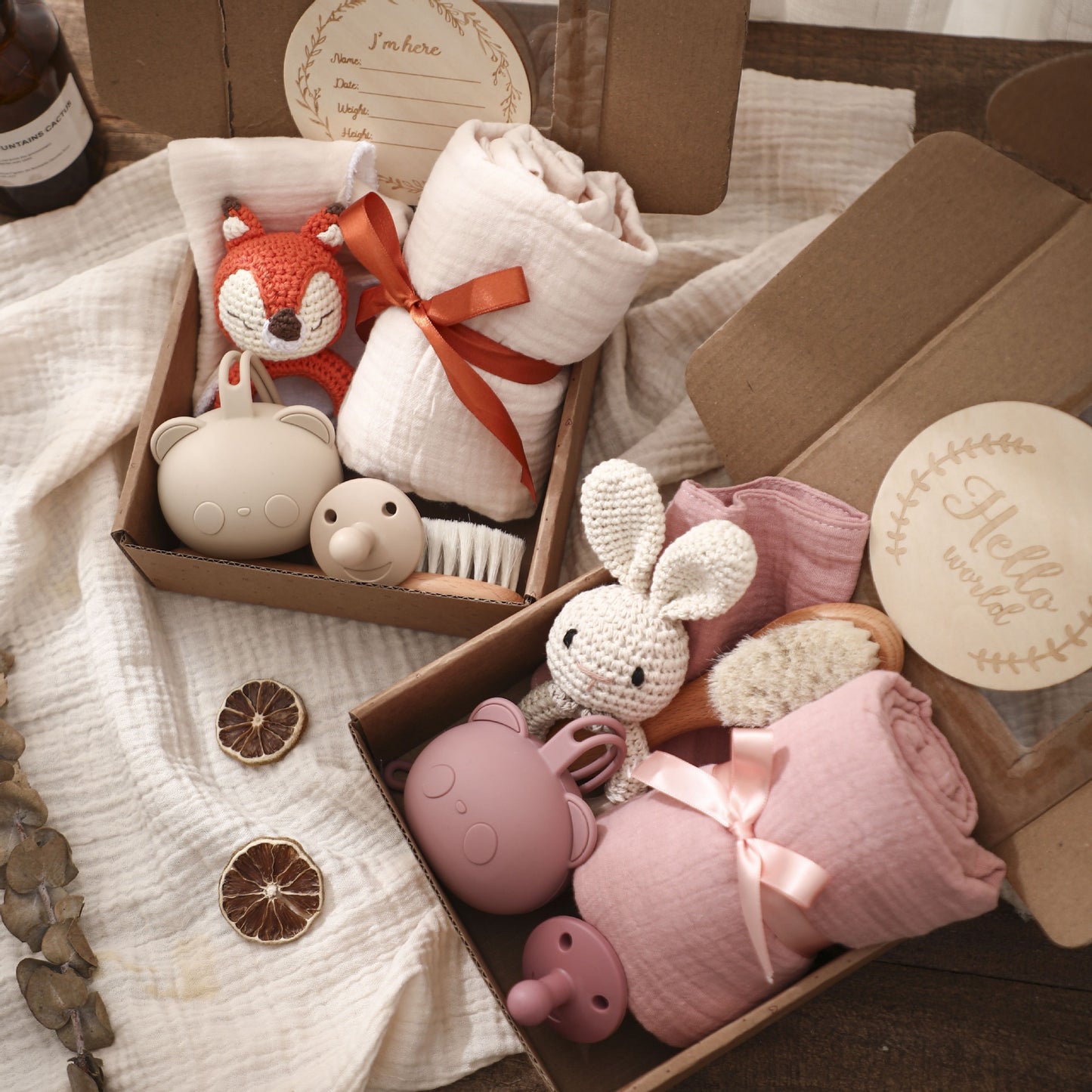 Gift Set Bundle for Newly Born Baby and Young Children aged 0 to 3 Months